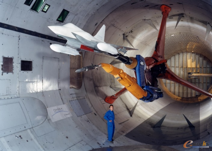 初识六维力传感器（二）——航空航天、汽车、机床、机器人行业中的六维力传感器(图1)