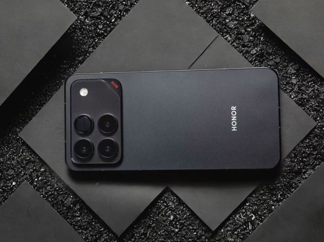 荣耀Win系列：标配超声波指纹+5920Hz高频PWM或力压竞品！(图6)